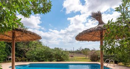 CAN Cusina Charming House With Swimming Pool