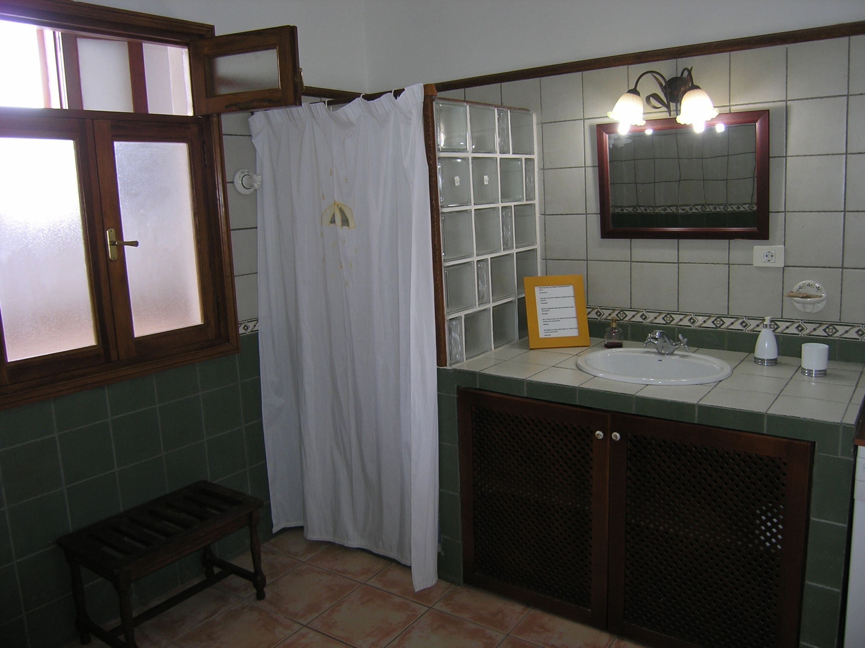 2 bedrooms