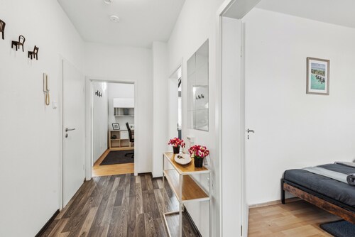 Good location, ideal for fitters, trade fair guests, 3 bedrooms, SmartTV