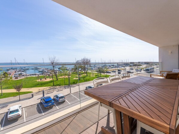 Apartment | 2 bedrooms - Waterfront Luxury On Ria Formosa (Olhao)