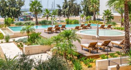 Waterfront Luxury On Ria Formosa