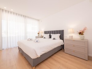 House | 1 bedroom - Waterfront Luxury On Ria Formosa (Olhao)