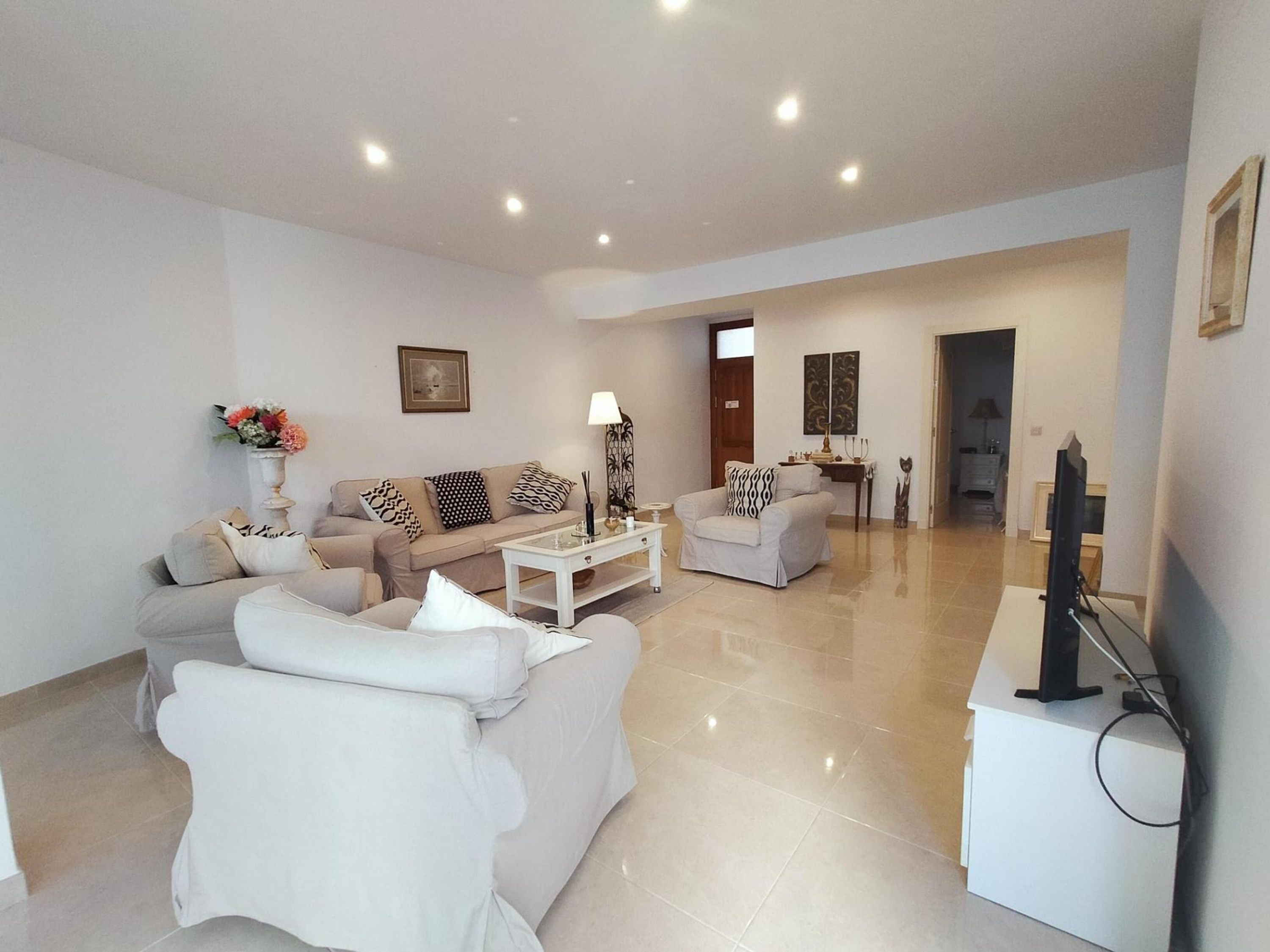 3 bedrooms