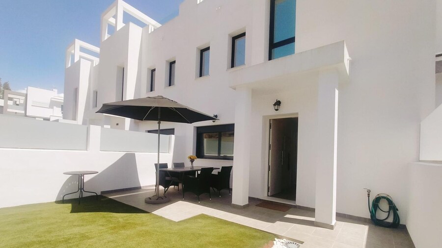 Mangos Scandinavian Living Nerja