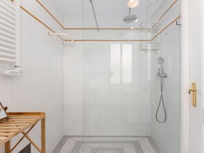 Apartment | 4 bedrooms