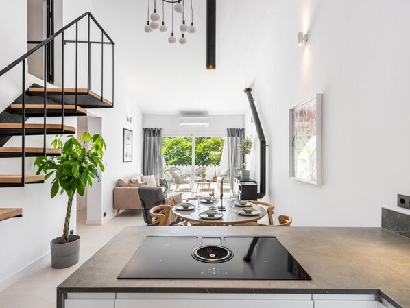 Apartment | 3 bedrooms - Agrupadas Beautiful Duplex With Amazing Location (Marbella)