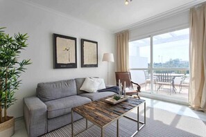 2 bedrooms - Senorio de Gonzaga Great 2 Bedroom Apartment (Marbella)