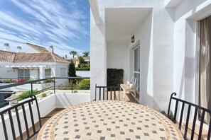 2 bedrooms - Senorio de Gonzaga Great 2 Bedroom Apartment (Marbella)