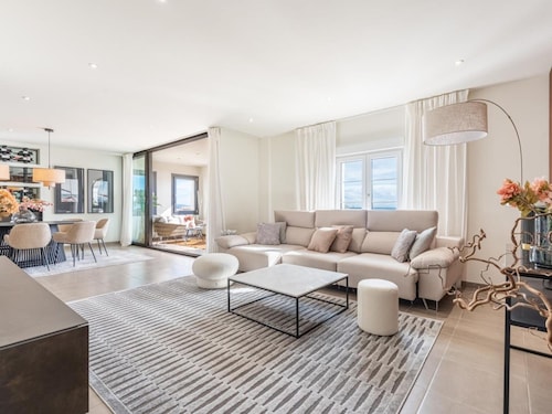Puerto Banus Harbour Apartment
