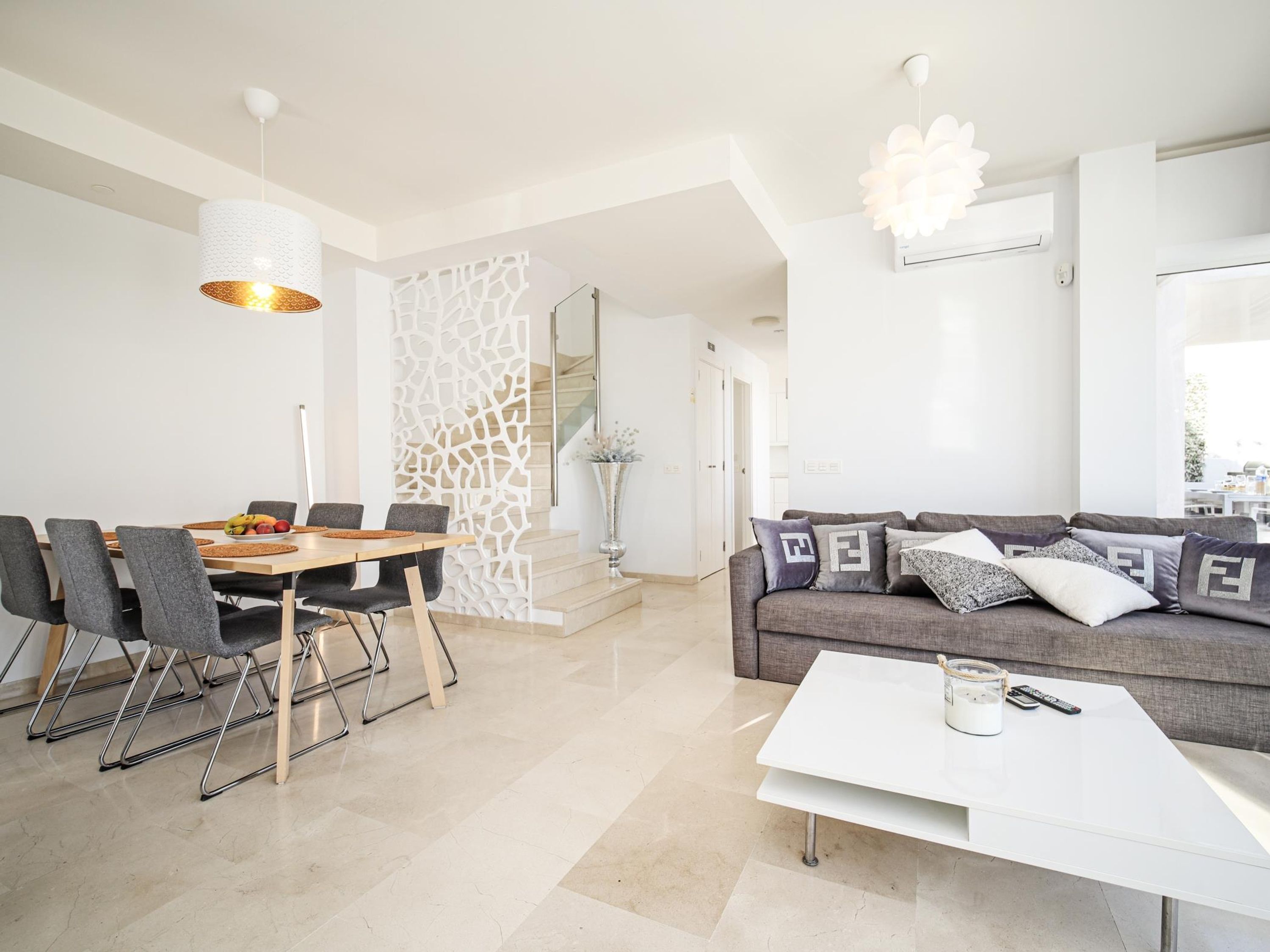 5 bedrooms
