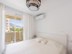 Apartment | 3 bedrooms - Front Line Beach in Marbella (Marbella)