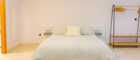 Studio, Smoking | 1 bedroom