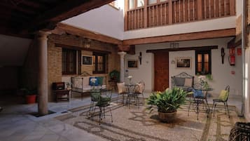 2 habitaciones y sistema de insonorización