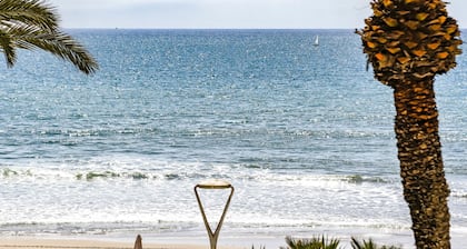 Apartamento Acogedor en Primera Linea Liliane