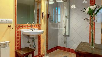 House | 1 bedroom, soundproofing