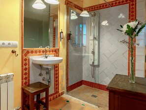 House | 1 bedroom, soundproofing - Apartamento Aljibe Granadino (Granada)