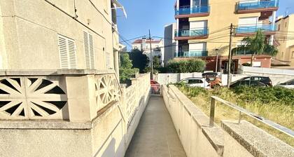 Rental Unit in Calafell 3 Bedrooms 3 Beds 1