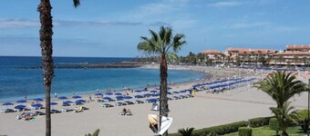 C Ntrico y a pie de Playa en los Cristianos