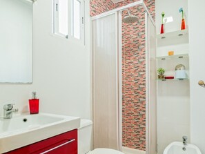 3 bedrooms - Comfortable Apartment Next to the Marina de Valenc (Valencia)