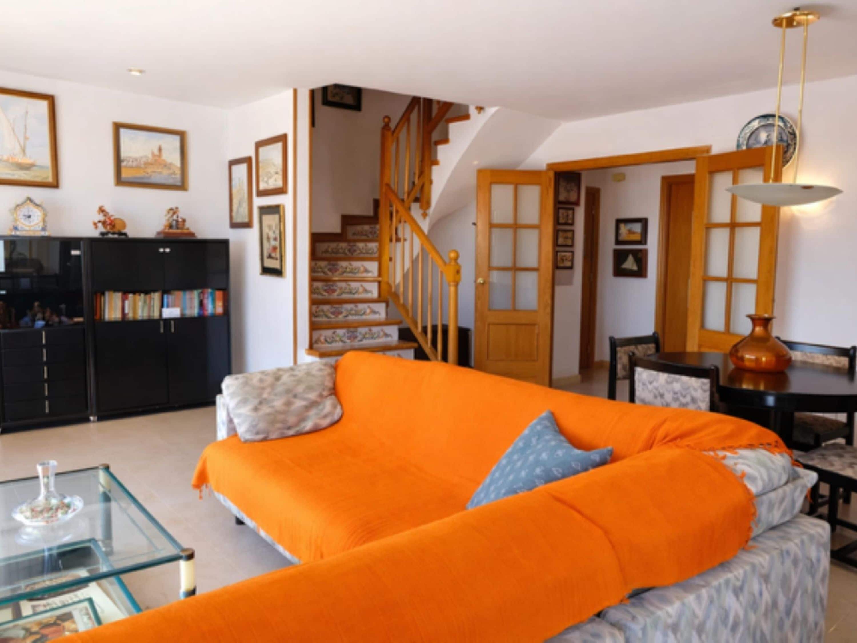 House | 4 bilik tidur 
