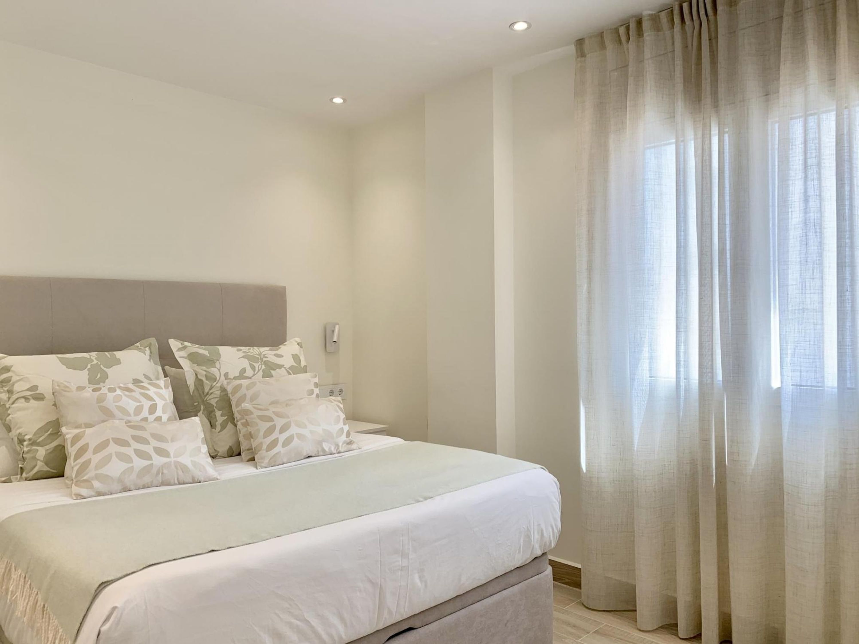 公寓 | 4 多间卧室、隔音