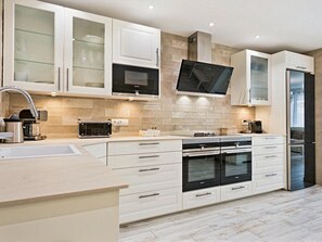 Leilighet | 4 soverom