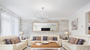 Apartment | 4 bedrooms - Sitges Spaces Mediterranean Apartments 4 Bedroom (Sitges)