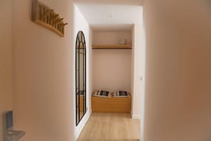 Studio | 4 bedrooms