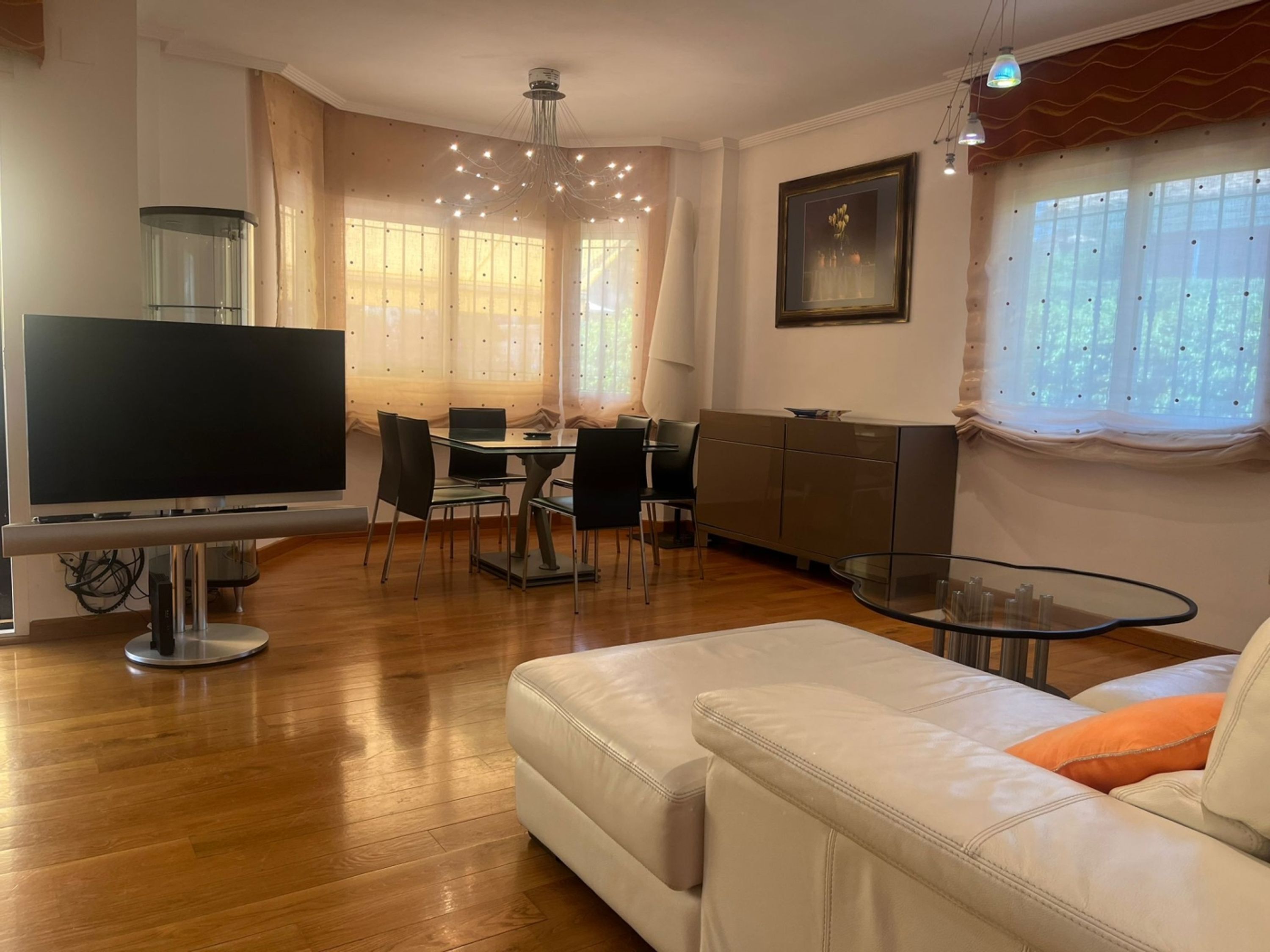 3 bedrooms