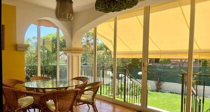 Villa con Piscina en Club de Golf