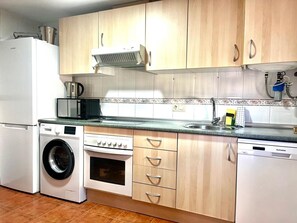 House | 2 bilik tidur 