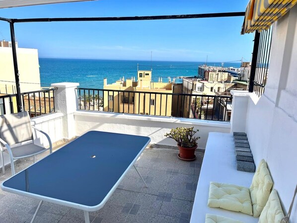 House | 2 bedrooms - Encanto Hist Rico con Terraza y Vistas al mar (Alicante)