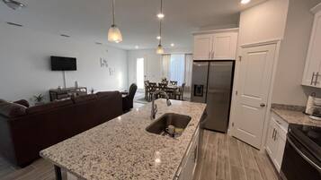 Maison, accessible aux personnes à mobilité réduite