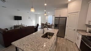 House, Accessible - Brand New Spacious 3 Bedroom Home (Poinciana)