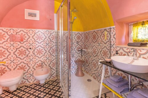 Casa Farlisa Ancient Baglio With Pool and Jacuzzi