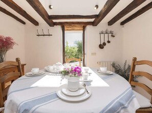 4 عدّة غرف نوم