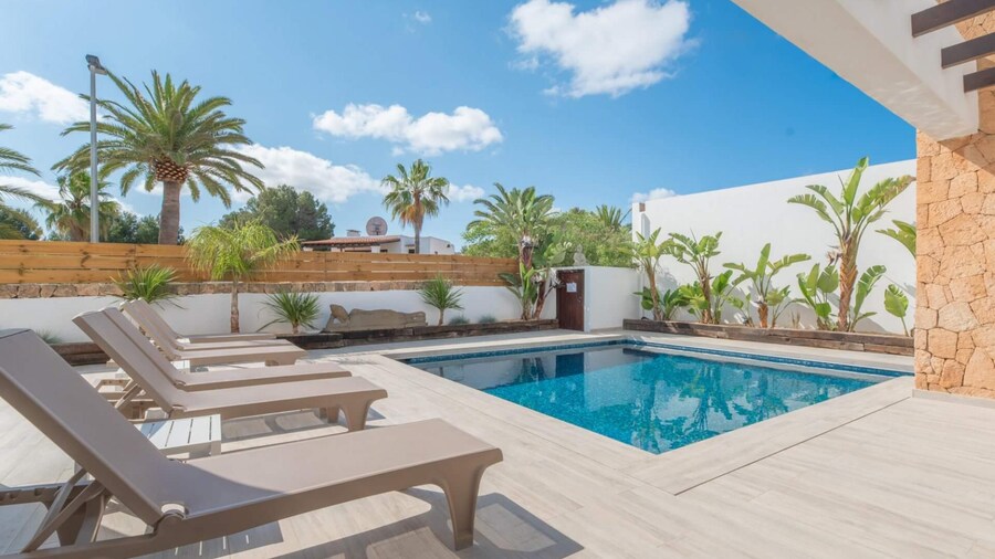 Villa Sa Marinada Modern Villa With Pool for 8 People