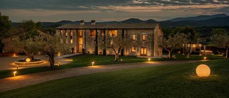 Villa, accessible aux personnes à mobilité réduite | 8 chambres, accÚs à Internet haute vitesse