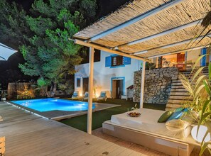 Villa, Smoking | 6 bedrooms - Villa Montecristo Piscina Privada y Wifi (Sant Antoni de Portmany)