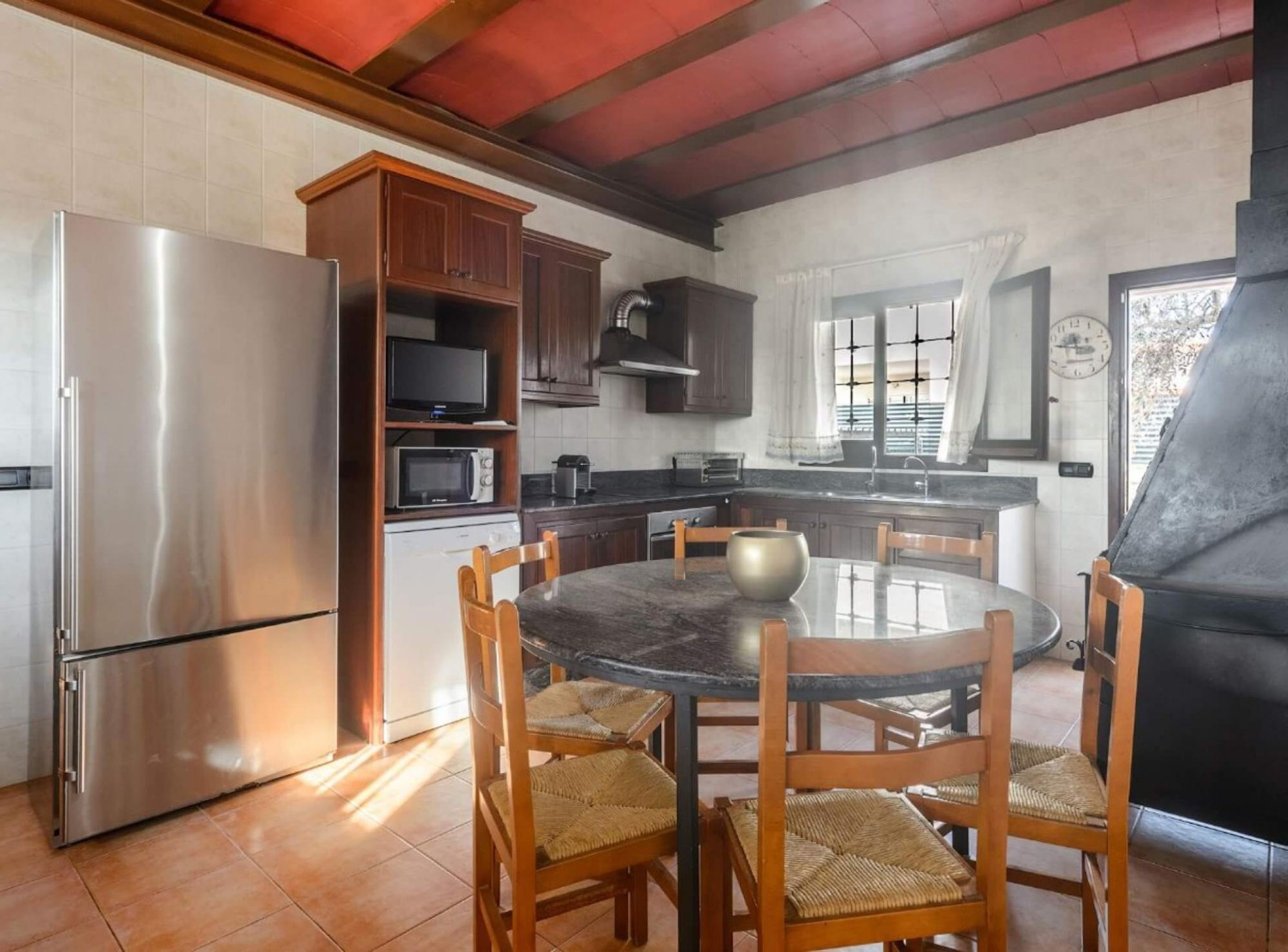 4 عدّة غرف نوم