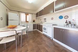 3 bedrooms