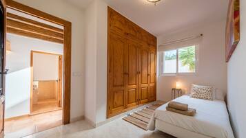 Villa, fumadores | 5 dormitorios