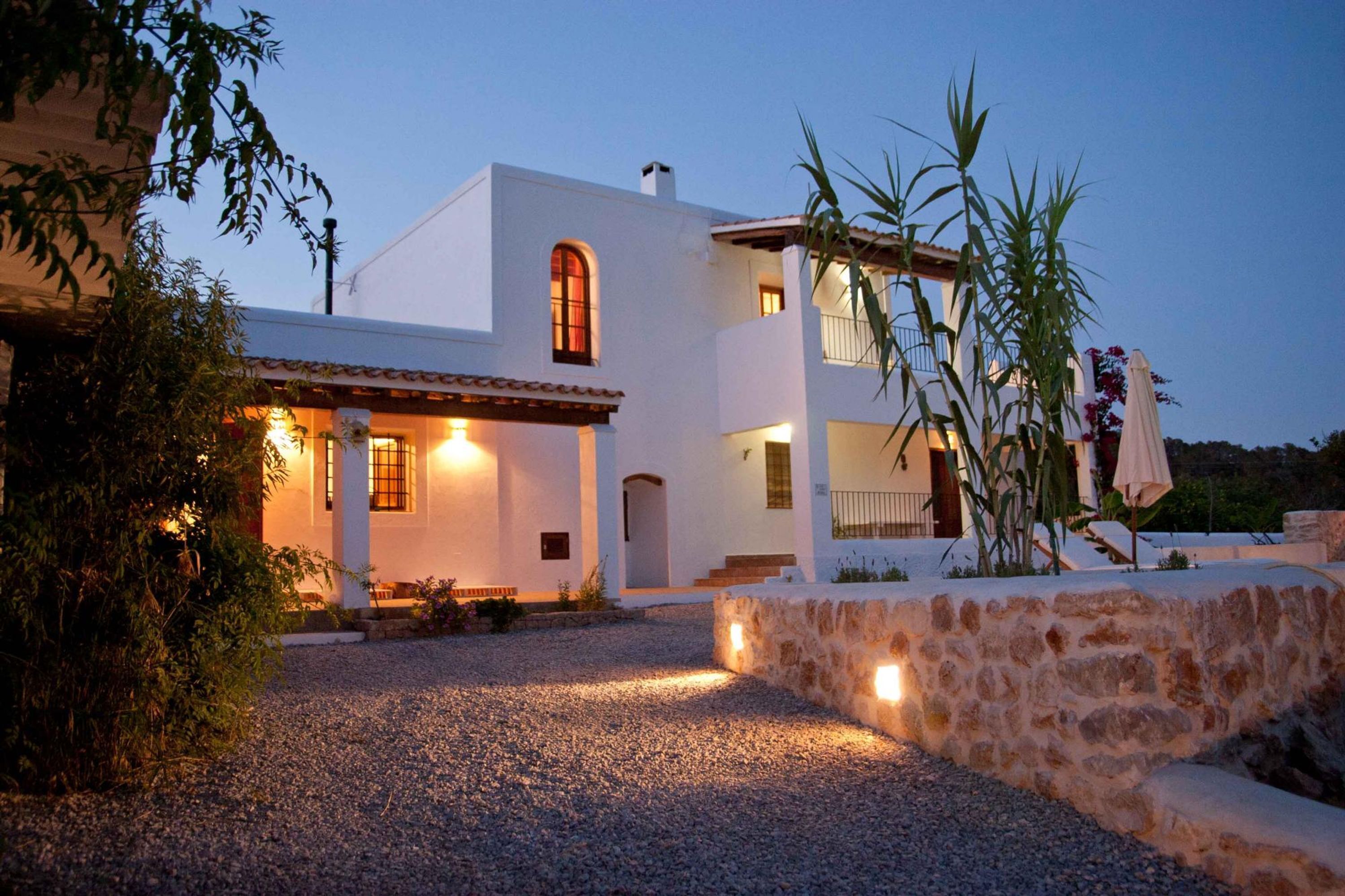 Villa, fumadores | 10 dormitorios