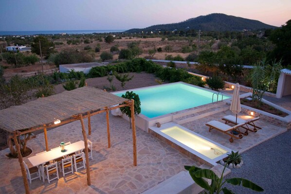 Villa, Smoking | 10 bedrooms