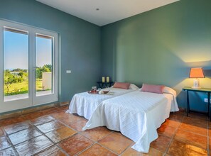 Villa, para fumadores | 4 habitaciones
