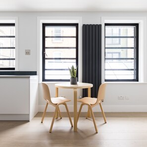 Apartment | 1 bedroom - Cool Leicester Sq Studio - Netflix Nespresso (London)