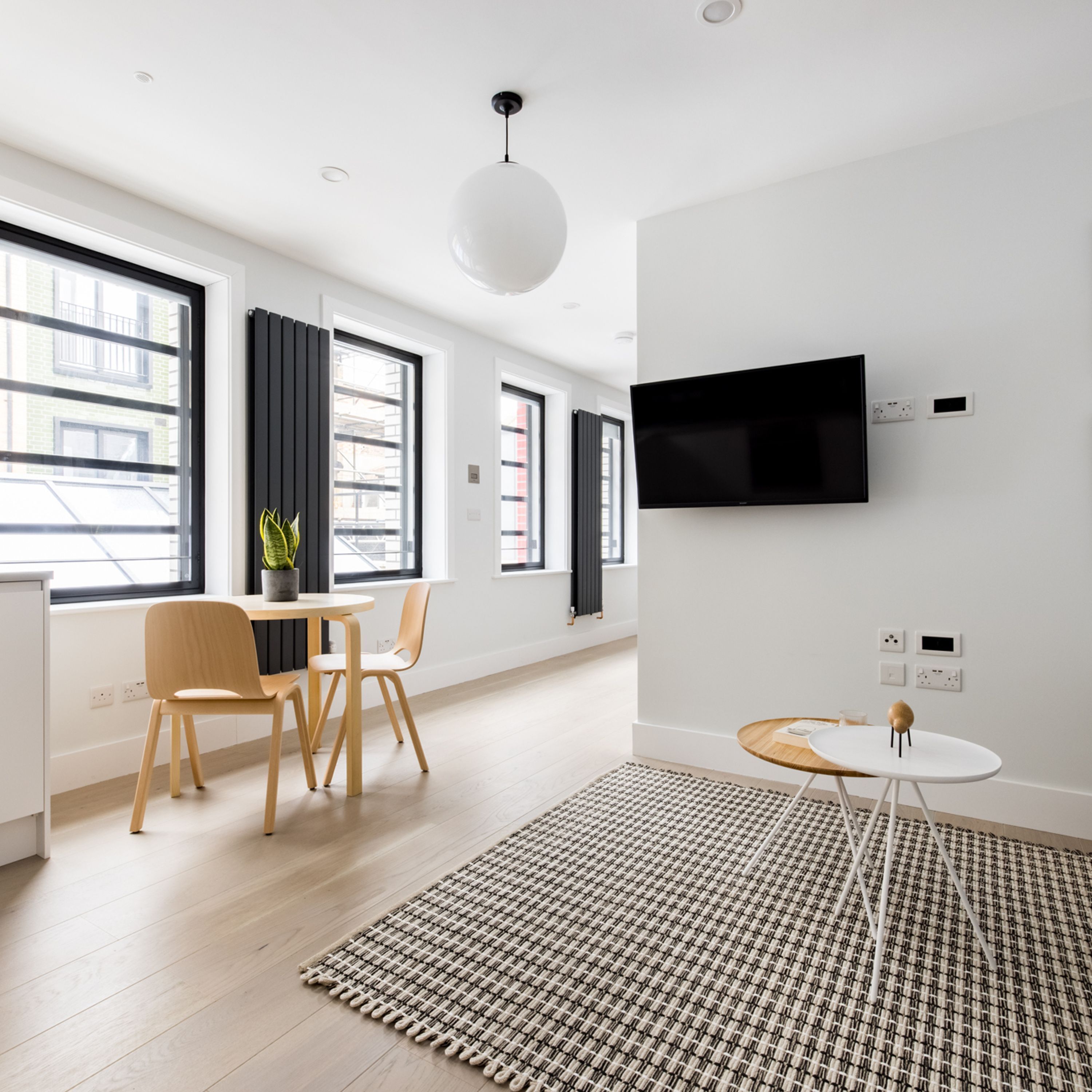 House | 1 bedroom