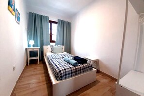 2 bedrooms