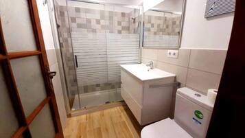 House | Bathroom