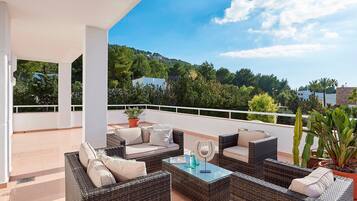 Villa | 4 dormitorios